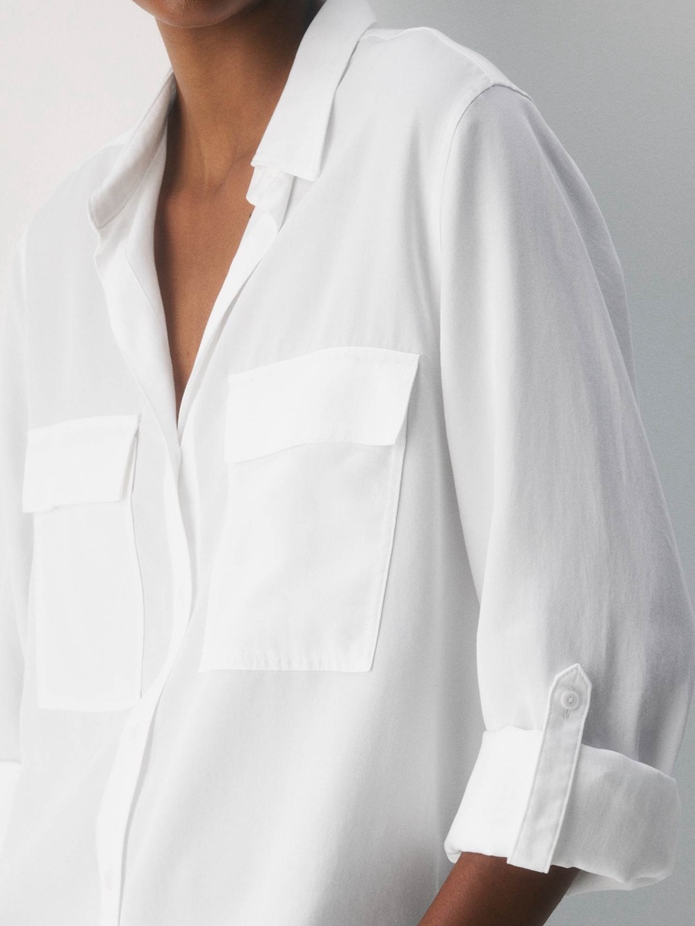 Babaton Utility Shirt – White
Size M | Excellent Condition